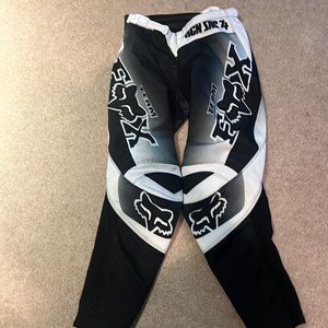 Fox 180 boys racing pants 10/26